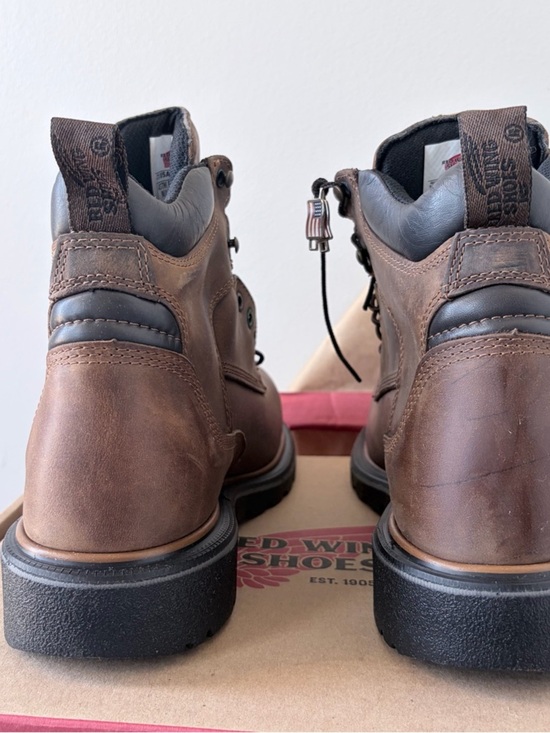Red Wing 2212 DynaForce Steel Toe Work Boots 8.5D